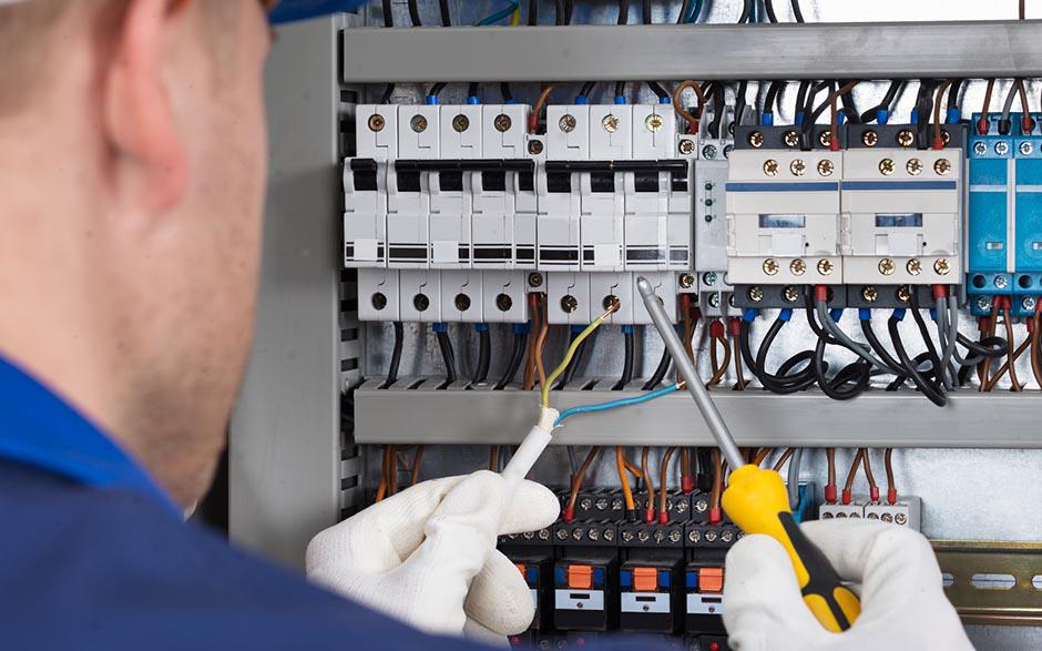 électricien dans le bâtiment Magny-en-Vexin